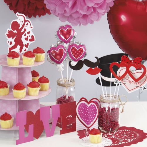 Valentine's Day Table Decorations