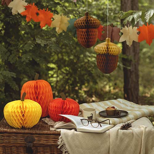 Autumnal Leaves Tissue Paper Hanging Garland Decoration 3m Product Gallery Image