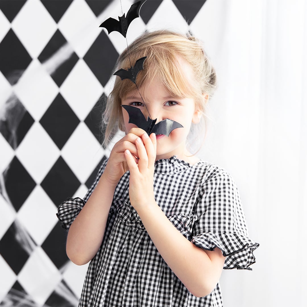 Black Bats Halloween Paper Garland Hanging Decoration 1.5m View 3