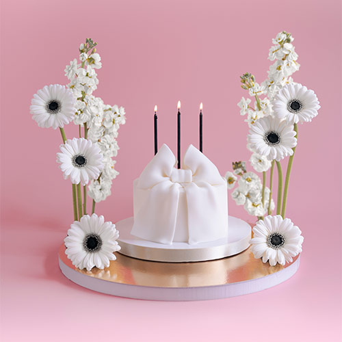 Black with Gold Skinny Birthday Candles - Pack of 12 Product Gallery Image