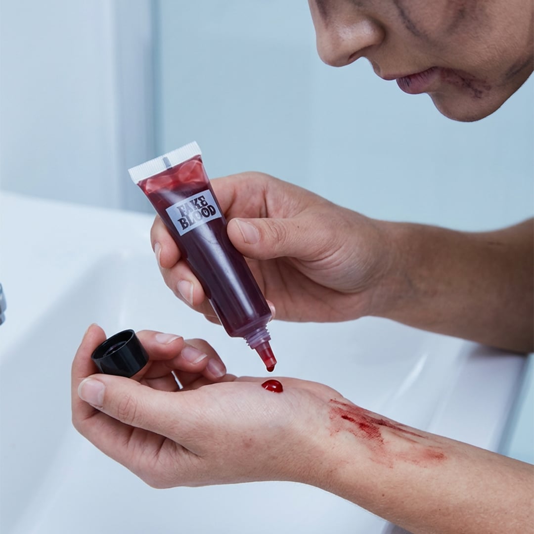 Fake Red Blood Halloween SFX Tube 16ml View 2
