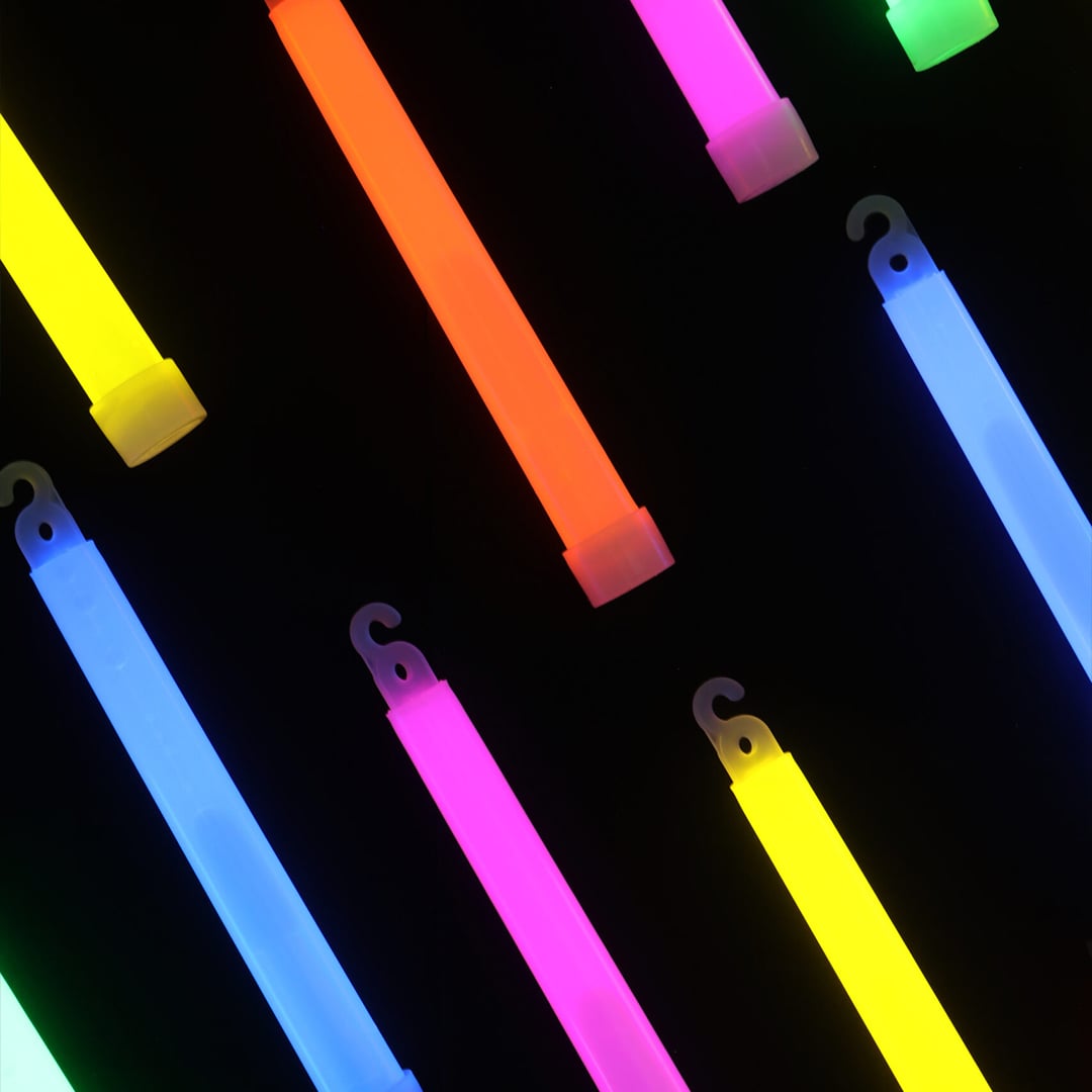 Glow Sticks with Lanyards 15cm - Pack of 10 View 4