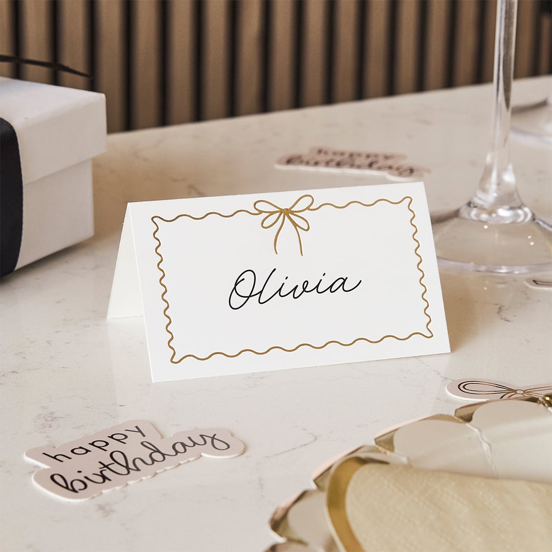 Gold Foiled Scalloped Edge Bow White Paper Place Cards - Pack of 8