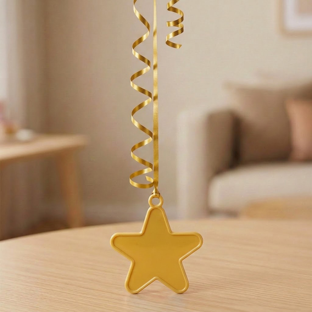 Gold Plastic Star Shaped Balloon Weight 10g View 2