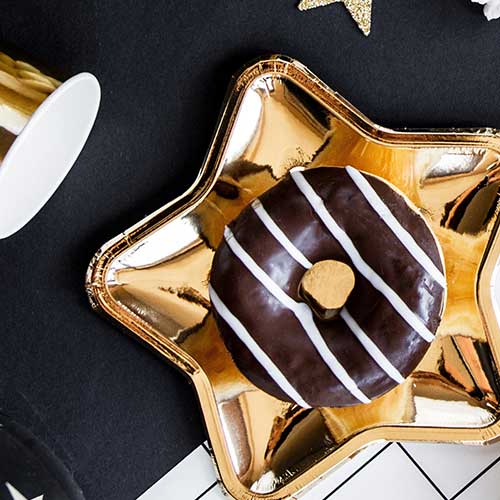 Metallic Gold Star Shape Foil Paper Plates 18cm - Pack of 6 Product Gallery Image