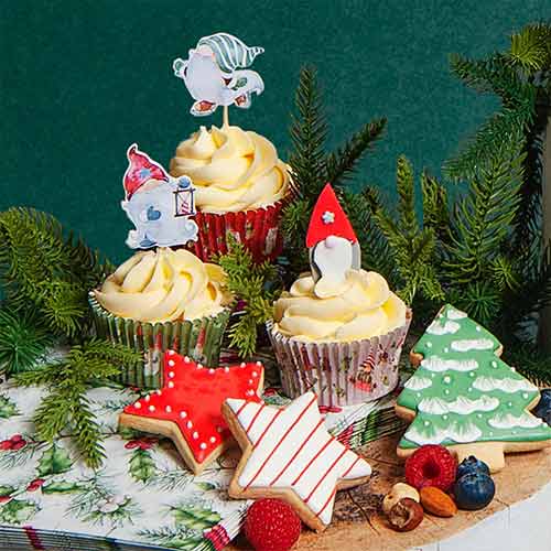 Gonk Christmas Paper Cupcake Cases - Pack of 75 Product Gallery Image