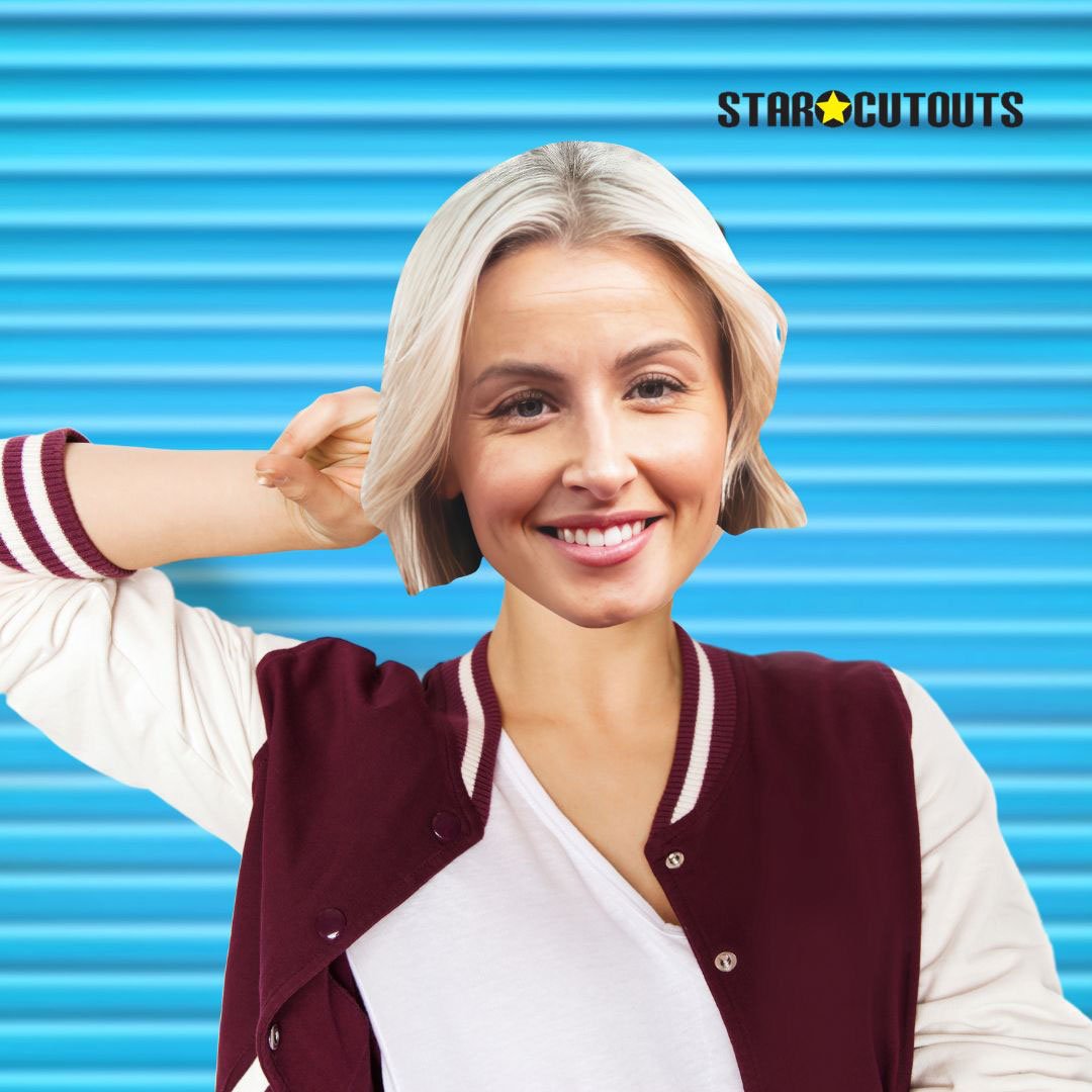 Leah Williamson Cardboard Face Mask Product Gallery Image