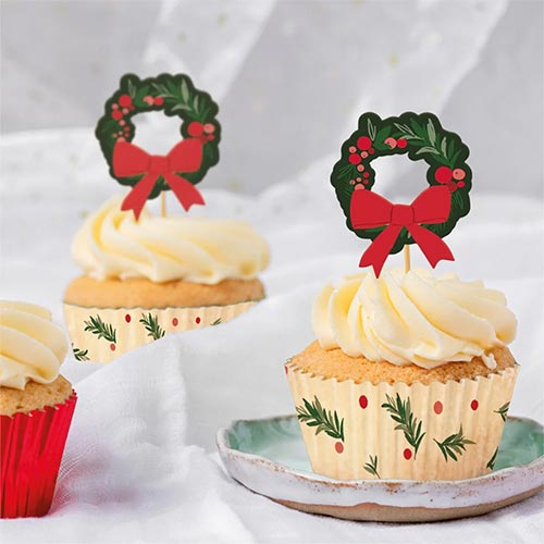 Merry Christmas Wreath Cupcake Kit - Pack of 28 Product Gallery Image