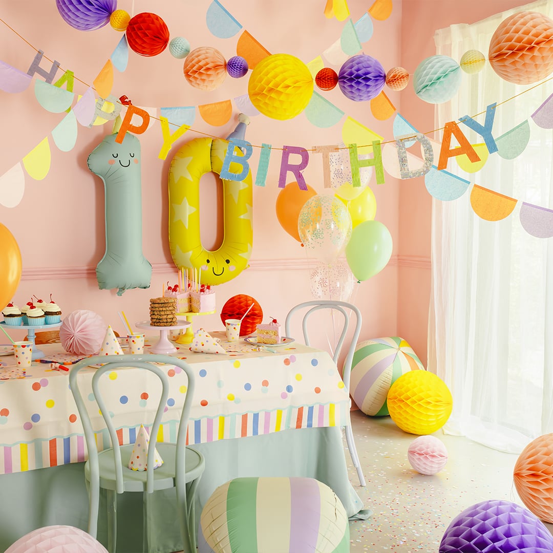 Multicolour Confetti Dots Paper Tablecover 180cm x 120cm View 3