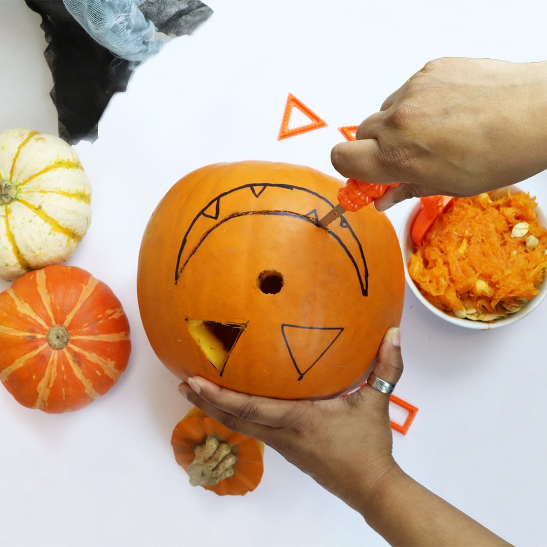 Orange Pumpkin Halloween Carving Tool Set View 2
