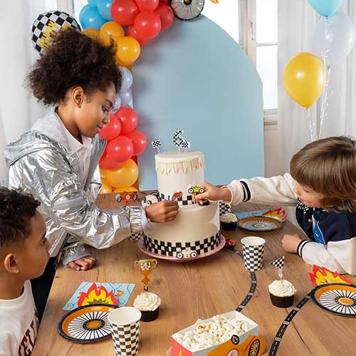 Racing Wheel Round Paper Plates 26.5cm - Pack of 6 Product Gallery Image