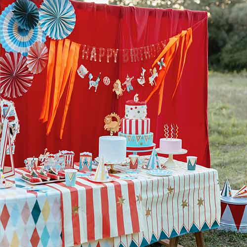 Red Stars & Stripes Paper Tablecover 1.8m x 1.2m Product Gallery Image