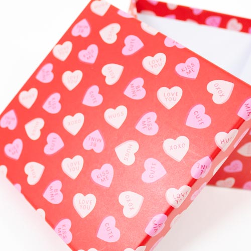 Red with Sweet Phrases Love Hearts Valentine's Square Gift Box 16cm Product Gallery Image